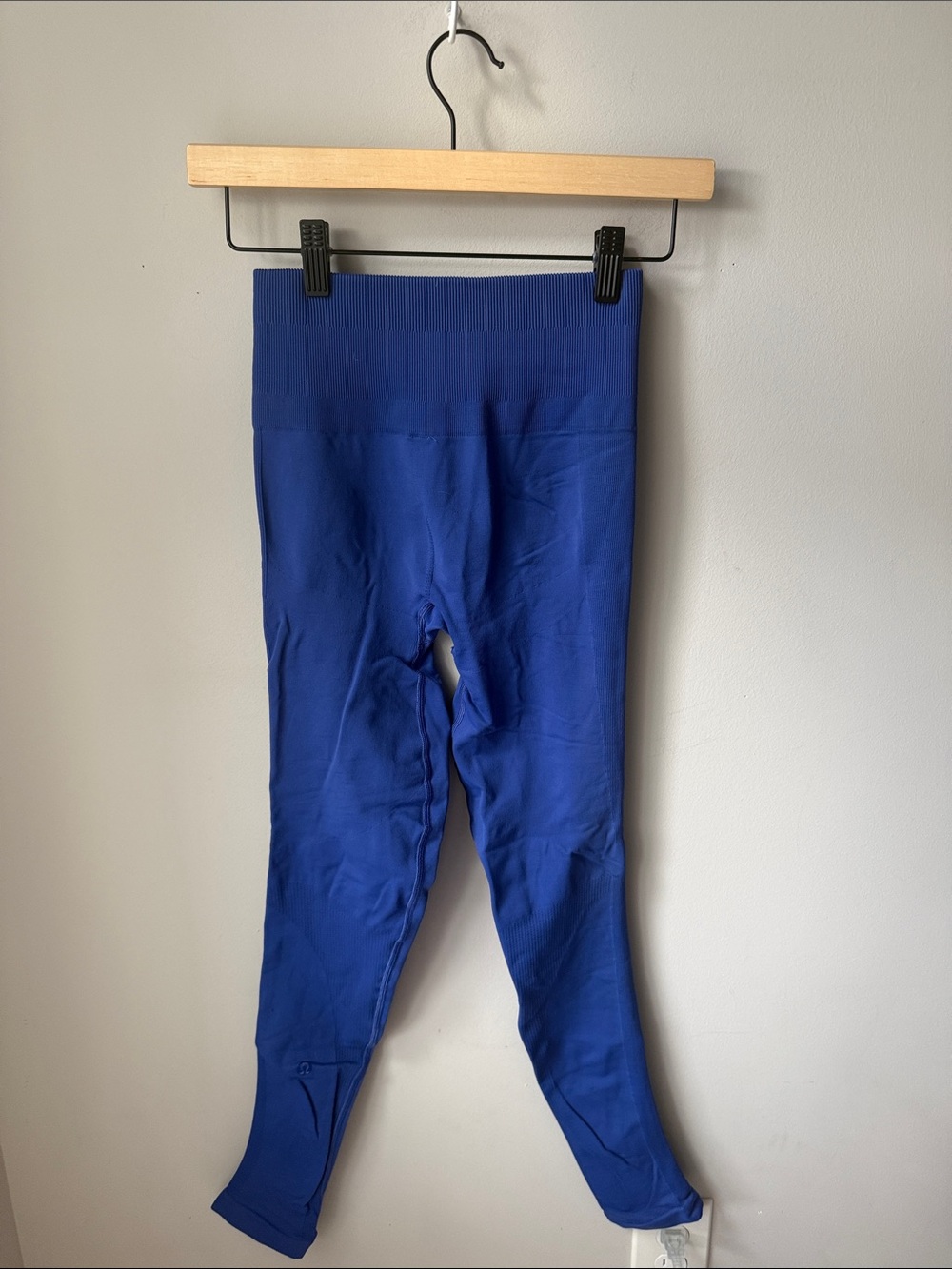 Lululemon Zone In Tight Bright Blue High Rise Seamless Leggings - Picture 2 of 4